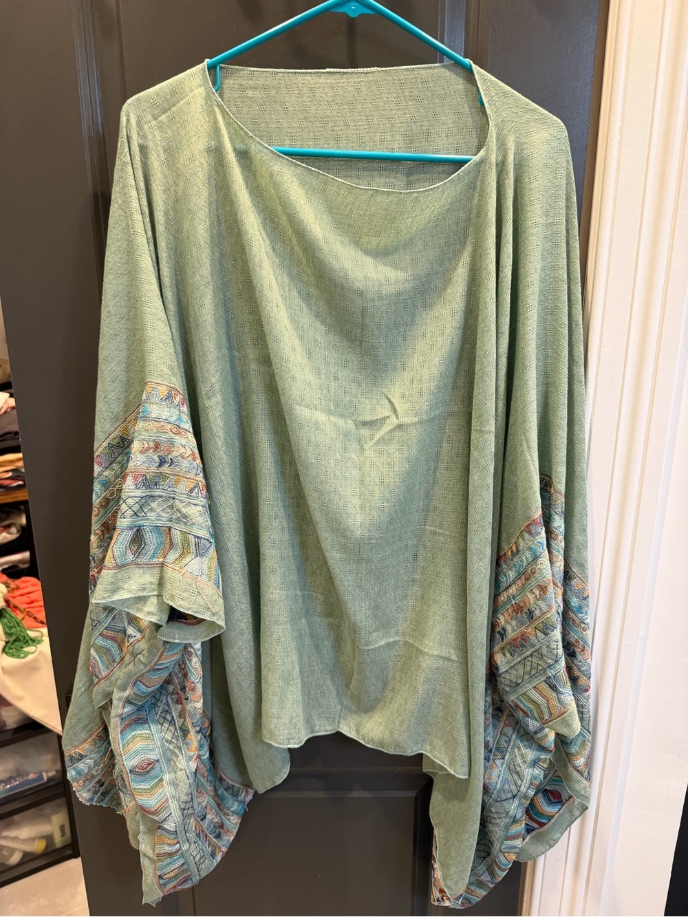 Womenâs Sage Green Boho Sleeve Top